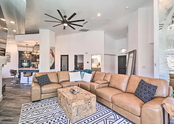 Spacious House On The Colorado River! Holiday home *