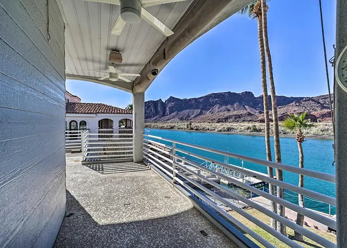 Holiday home Spacious House On The Colorado River! *