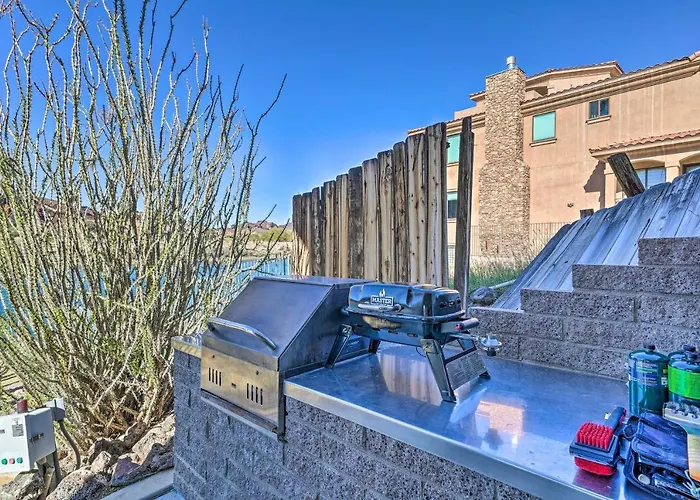 Spacious House On The Colorado River! Holiday home Parker